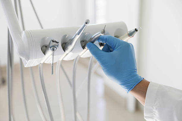 Professional Tooth Extraction technician working in Lockport Heights, LA